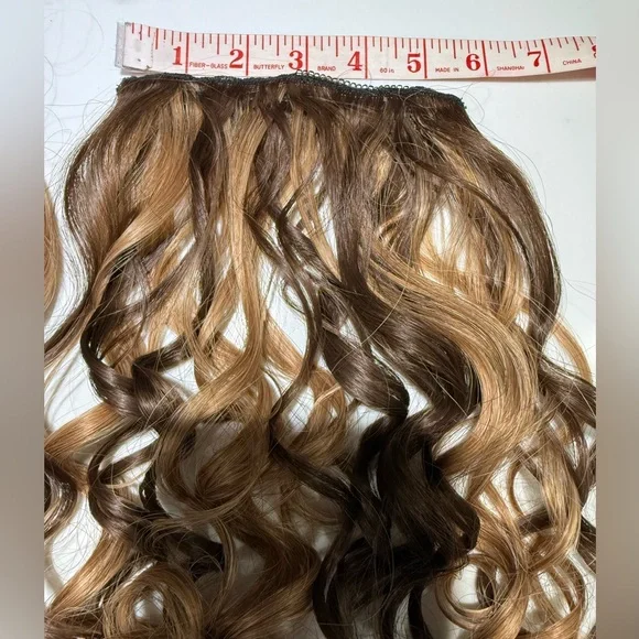 HAIR, Qty 4, 18” Curly Clip in Extensions, Brown/Carmel - Picture 6 of 12